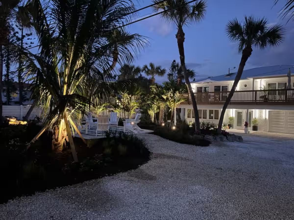 Laid-Back Casey Key Paradise